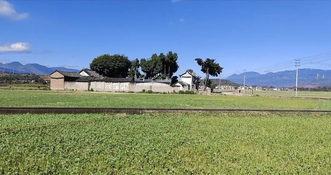 Traverser les villages à vélo | Explorez la culture locale avec frère Ding