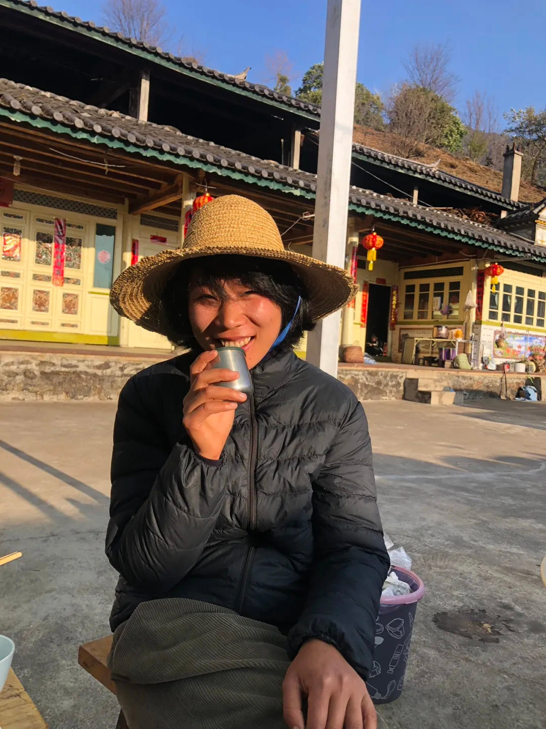 西坡山里人家的一天