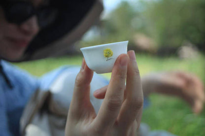 在苍山脚下「做青团」