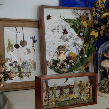 用植物和果实制作一幅画框