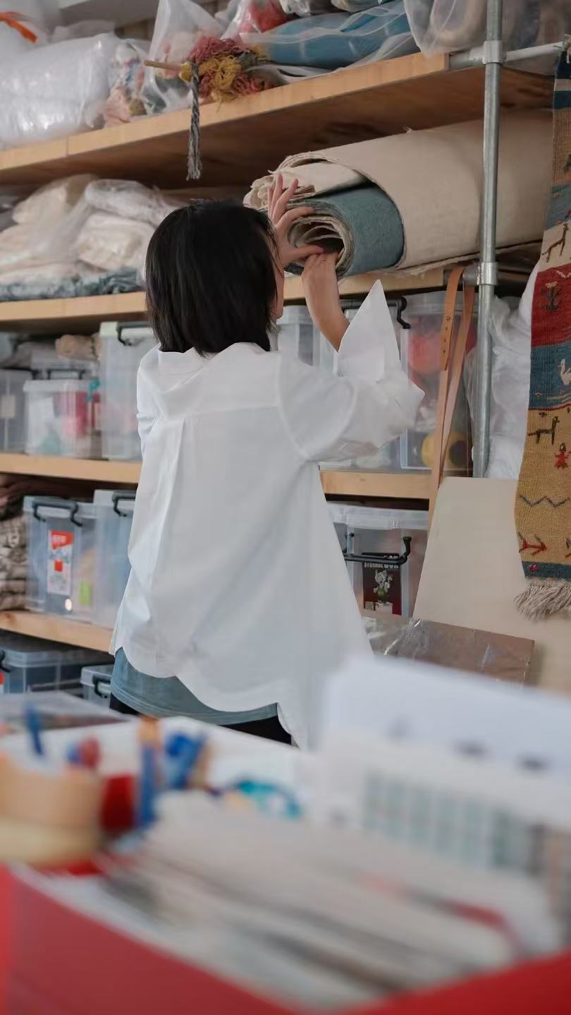 何呐呐的「何物」羊毛画工作室