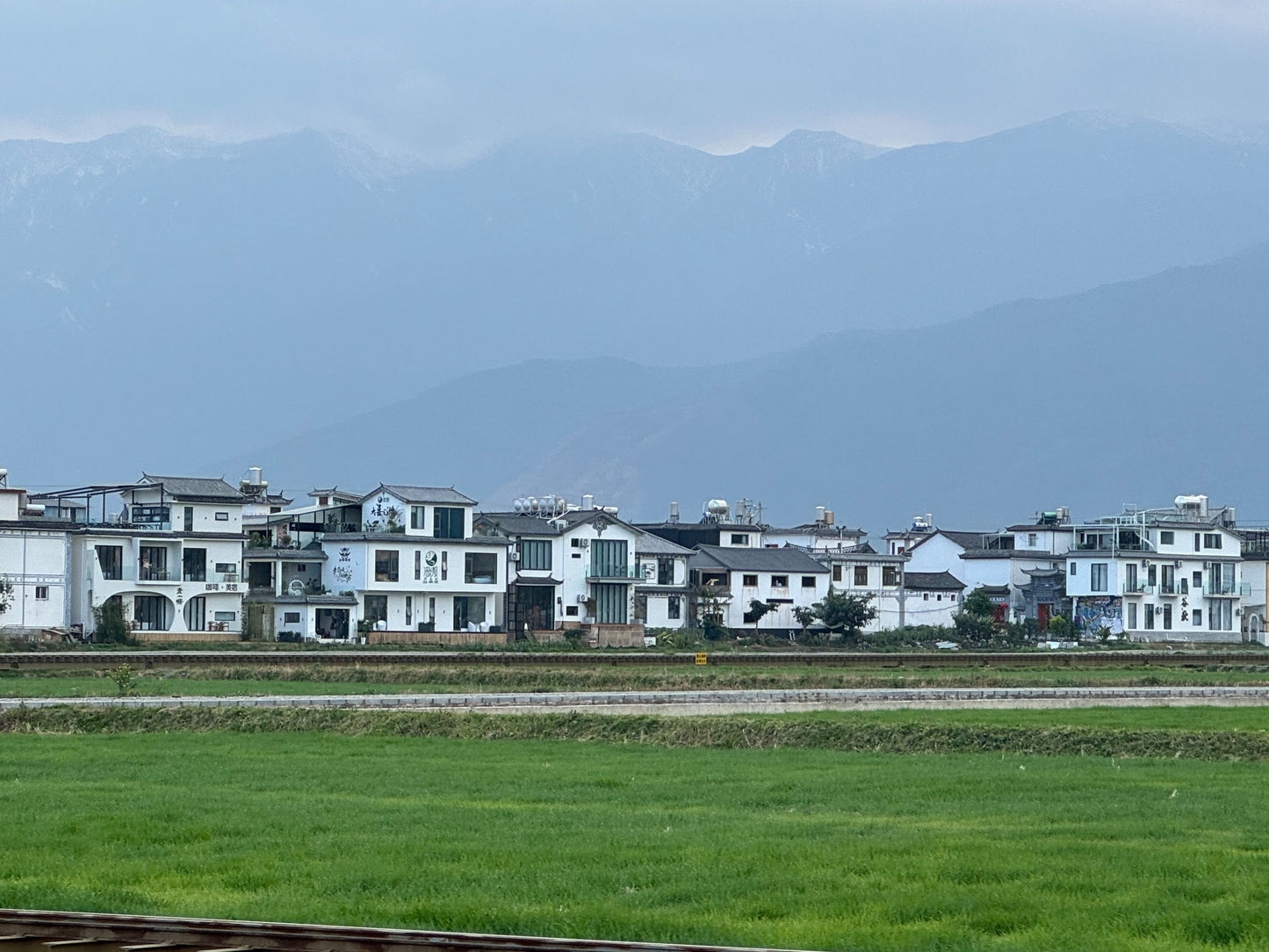 喜洲骑行 | 和兰迪探索村庄，田野和洱海